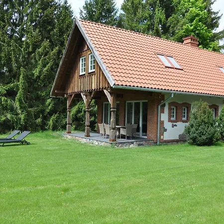 Monte Carvick Nad Jeziorem Seksty Ferienhaus Karwik