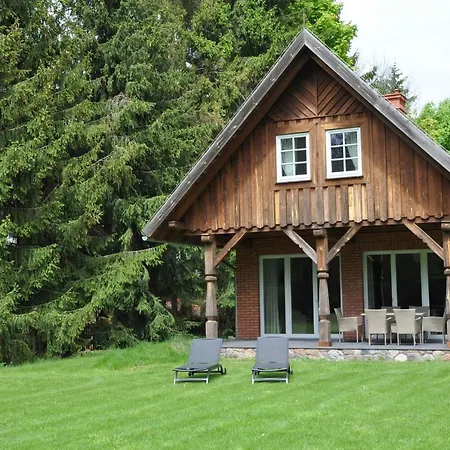 Monte Carvick Nad Jeziorem Seksty 펜션 Karwik
