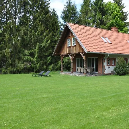 Monte Carvick Nad Jeziorem Seksty Ferienhaus *