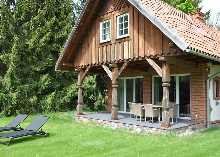 Monte Carvick Nad Jeziorem Seksty * Karwik